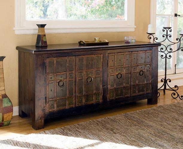 This sideboard table is classic and elegant, as well as rustic in its 