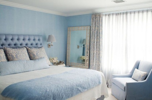 amanda nisbet cornflower blue bedroom3